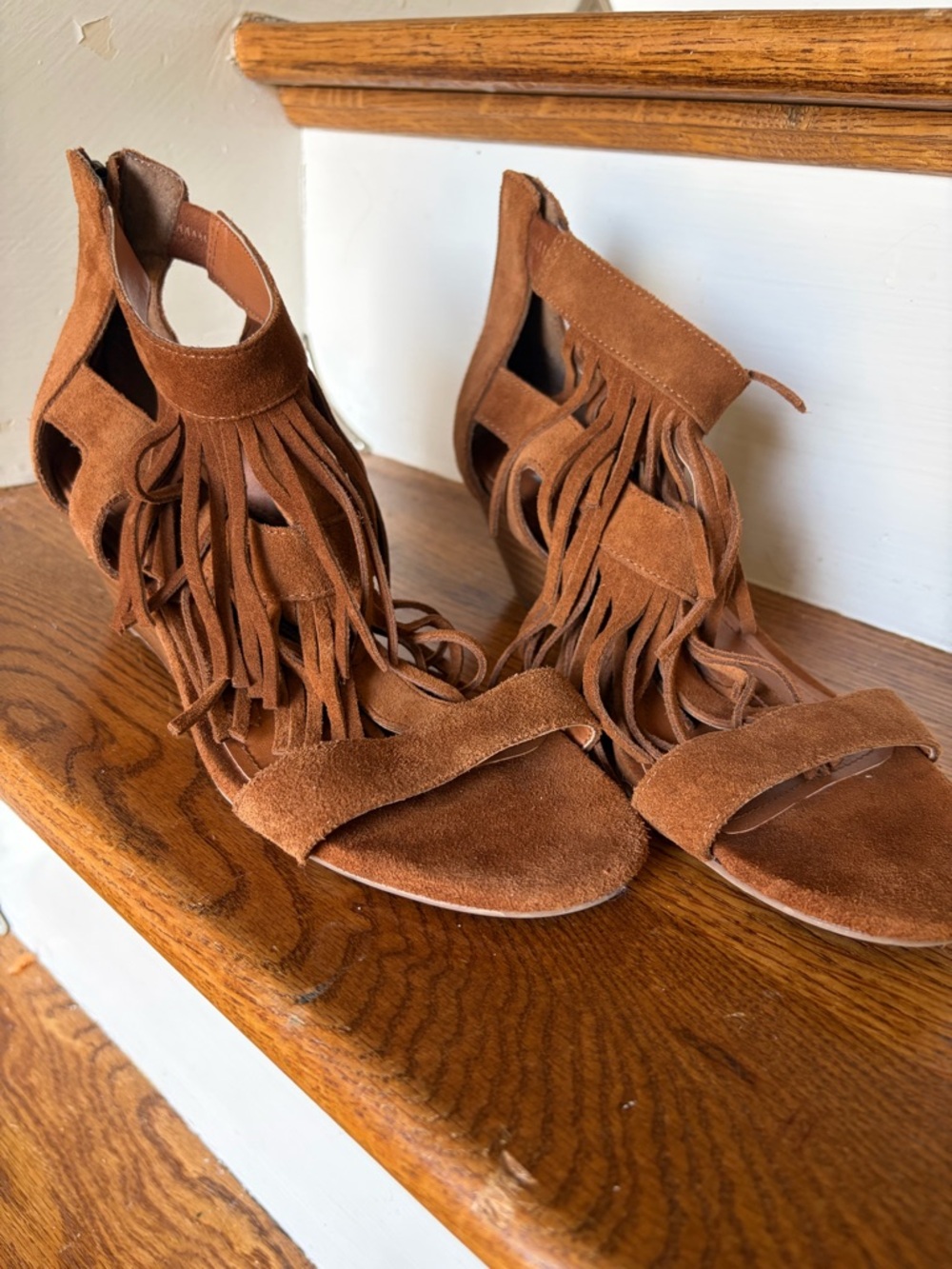Steve Madden Brown Suede Fringe Wedge Sandals - Picture 3 of 5